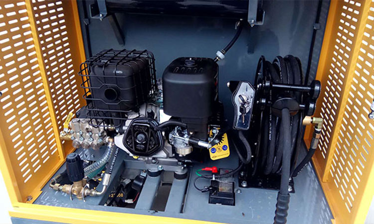 三輪高壓清洗車(chē)