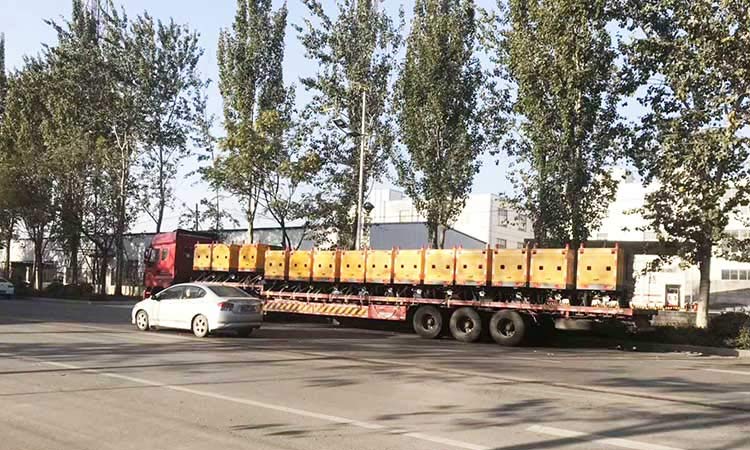 百易長(zhǎng)青多功能高壓沖洗車(chē)，廣西卸車(chē)現(xiàn)場(chǎng)