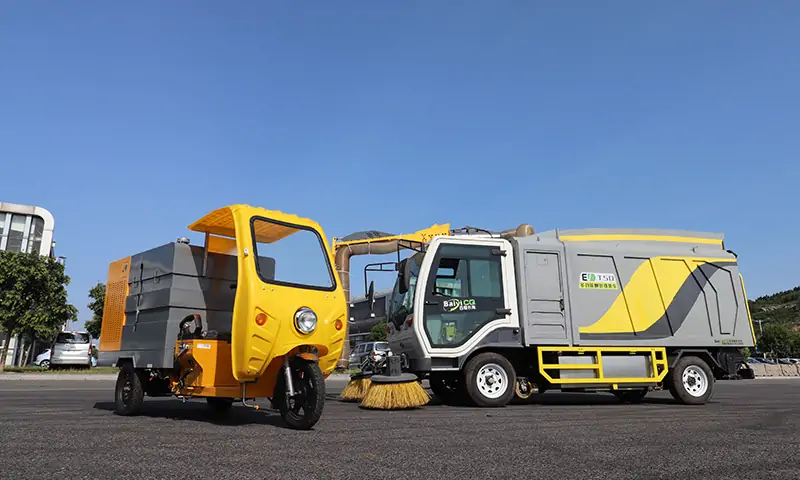 樹葉收集車與高壓清洗車聯(lián)合作業(yè)會產(chǎn)生怎樣的火花？一起來看一下！