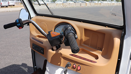 側(cè)裝式垃圾清運車BY-L25動力系統(tǒng)