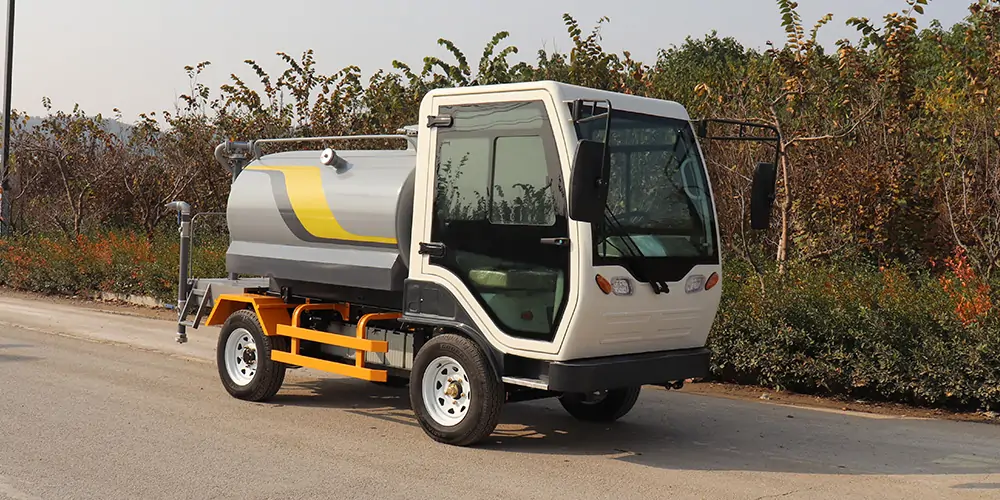 灑水車(chē)_園林灑水車(chē)_電動(dòng)三輪灑水車(chē)_微型灑水車(chē)_純電動(dòng)小型灑水車(chē)
