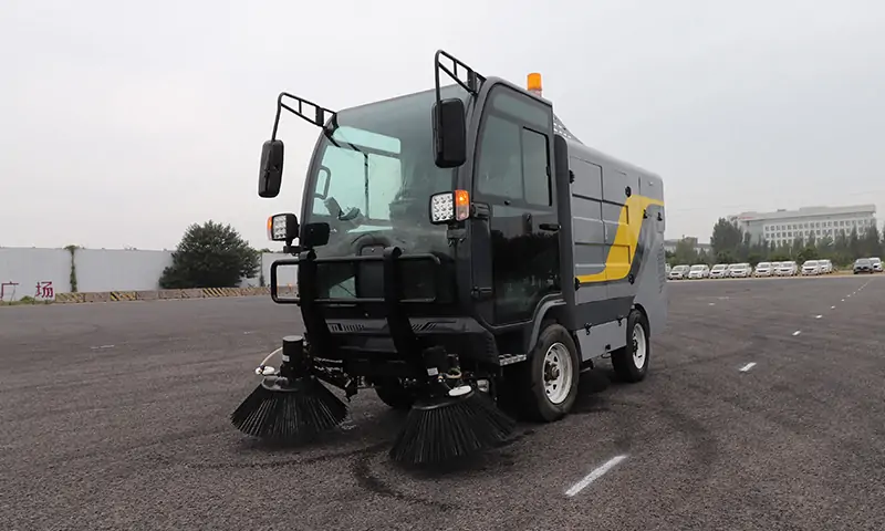 未來城市清潔的新力量：純電動(dòng)清掃車