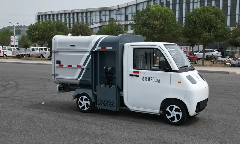 新能源垃圾清運車助力環(huán)衛(wèi)事業(yè)，提升城市環(huán)境質(zhì)量