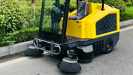 純電動(dòng)掃地車(chē)BY-S19動(dòng)力系統(tǒng)