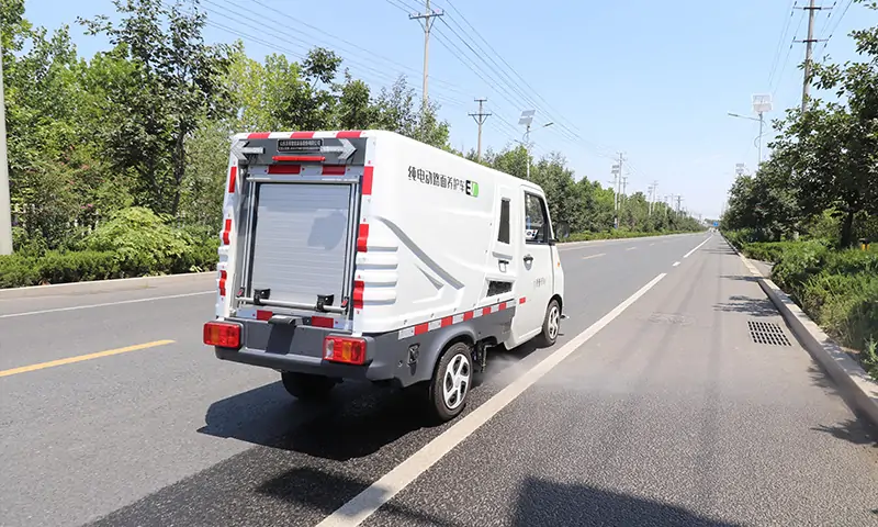 新能源多功能高壓清洗車：高效清潔，環(huán)保便捷