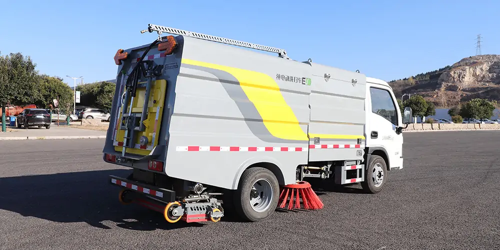 新能源洗掃車，洗掃車，小型洗掃車，純電動洗掃車