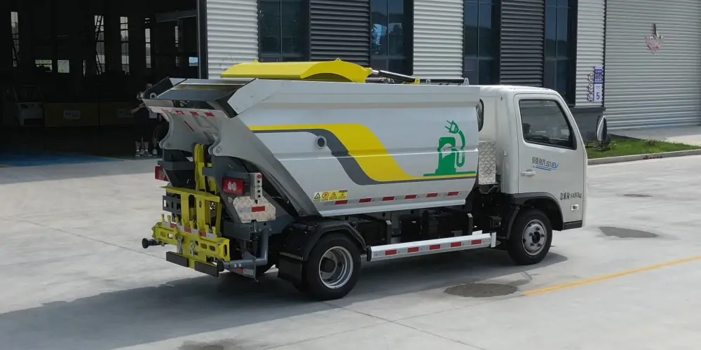 新能源后裝式垃圾車，純電動(dòng)垃圾車，電動(dòng)垃圾車，小型垃圾車