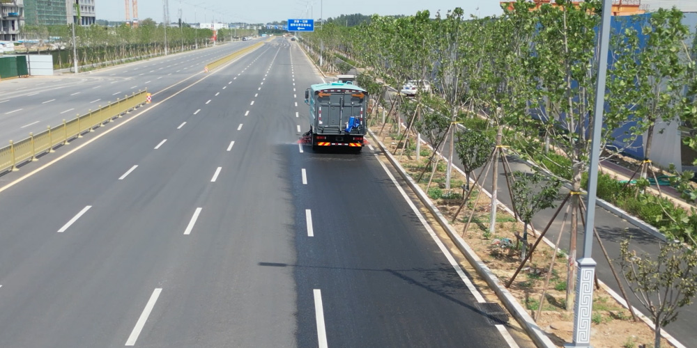 純電動(dòng)洗掃車，新能源洗掃車，小型洗掃車，電動(dòng)洗掃車